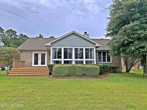 New Bern, NC 28562,430 Innisbrook LN