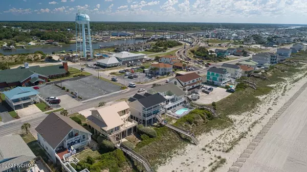 Holden Beach, NC 28462,139 Ocean Boulevard W