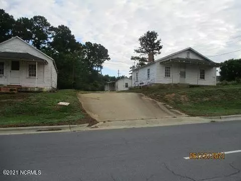 205 North Boulevard, Clinton, NC 28328