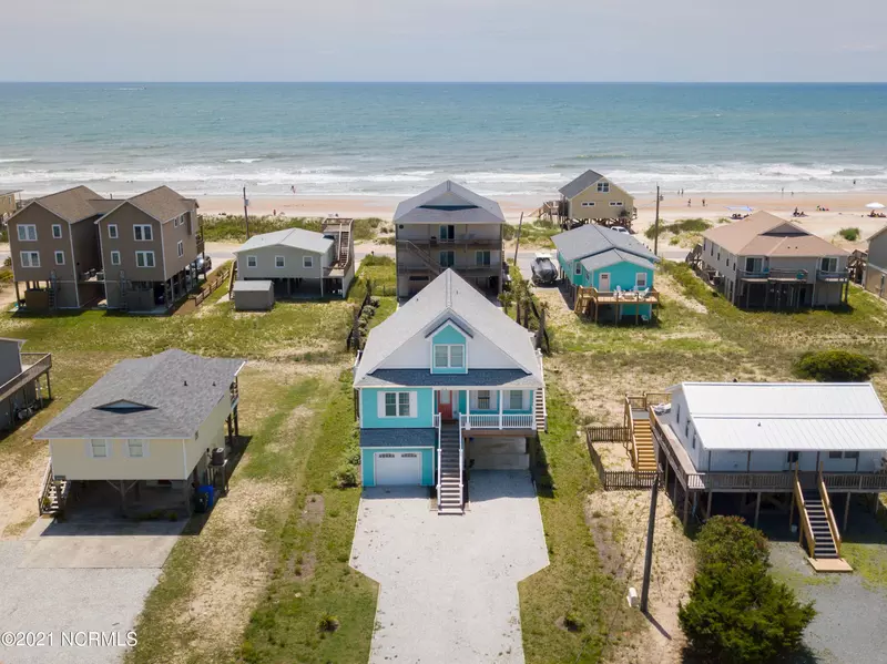 1716 N New River DR, Surf City, NC 28445