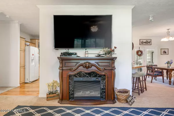 Rocky Point, NC 28457,103 Woodcliff DR