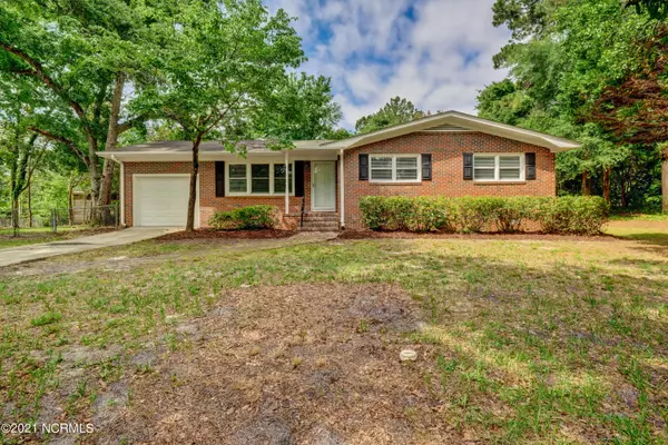 5438 Overbrook Road, Wilmington, NC 28403