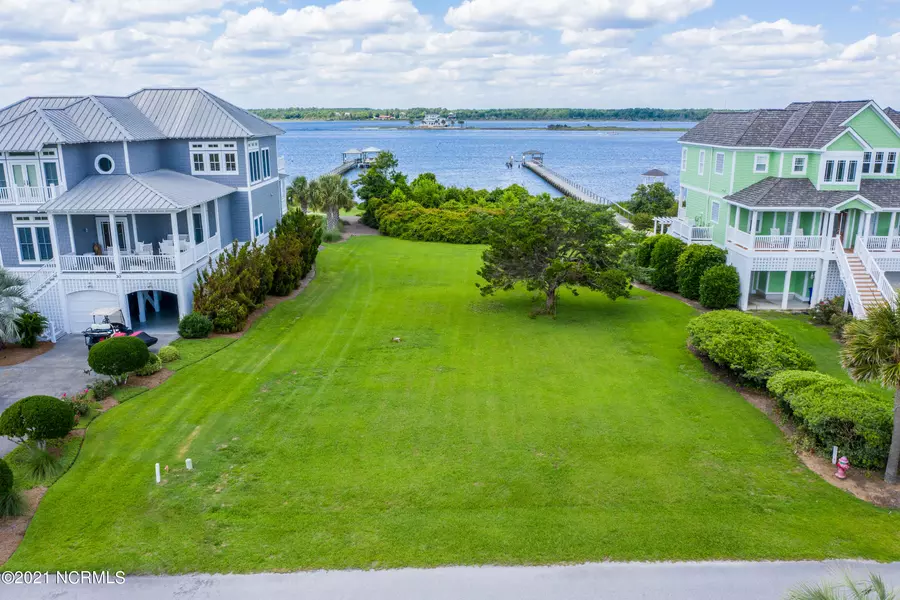 31 Sailview Drive, North Topsail Beach, NC 28460