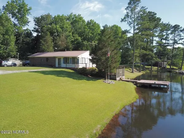 Plymouth, NC 27962,300 Pintail LN