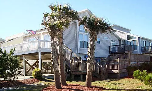 North Topsail Beach, NC 28460,2311 New River Inlet RD