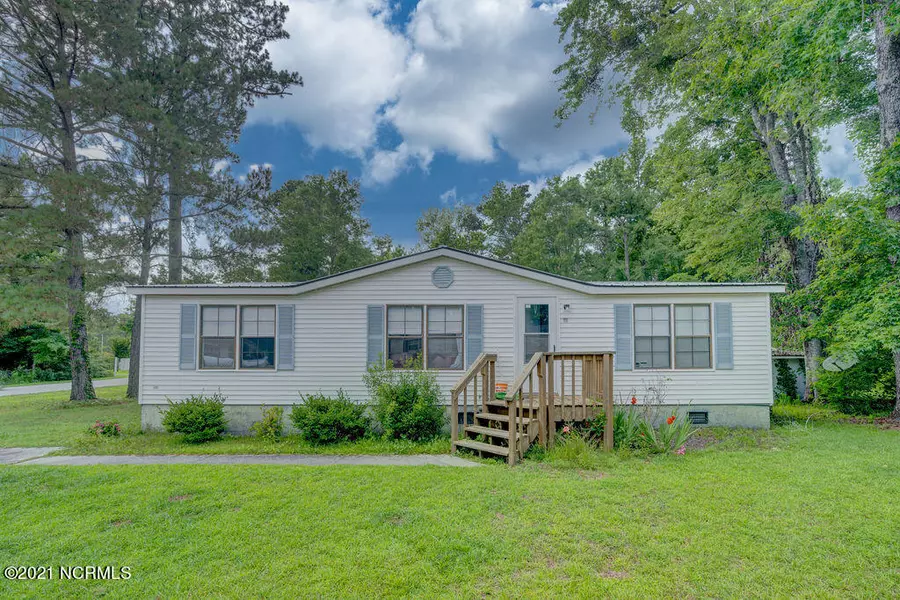 101 Tugboat CT, Hampstead, NC 28443