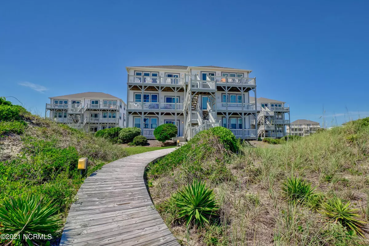 Emerald Isle, NC 28594,2911 Pointe West Drive #B1