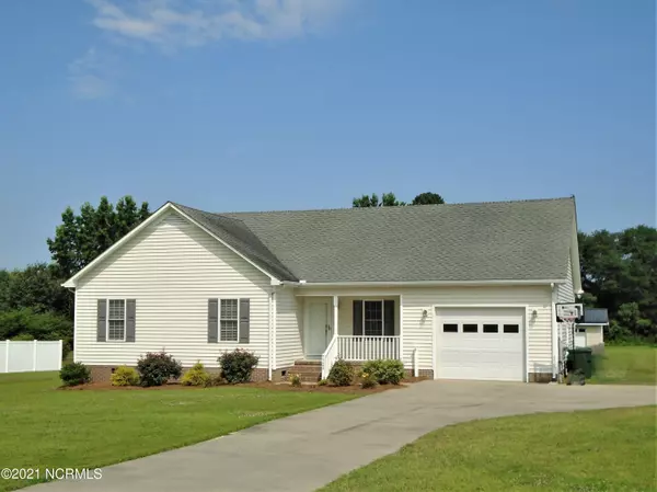7720 La Finca RD, Elm City, NC 27822