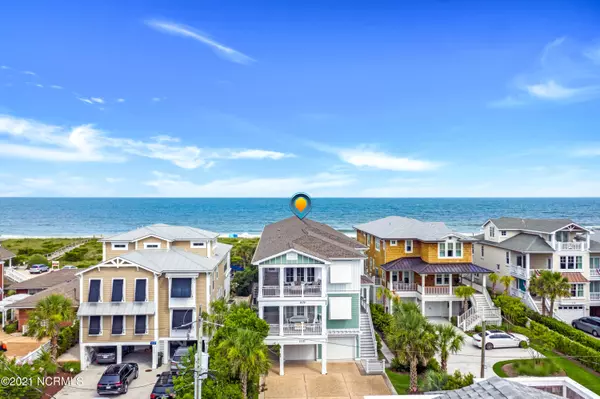 Wrightsville Beach, NC 28480,215 S Lumina AVE #B