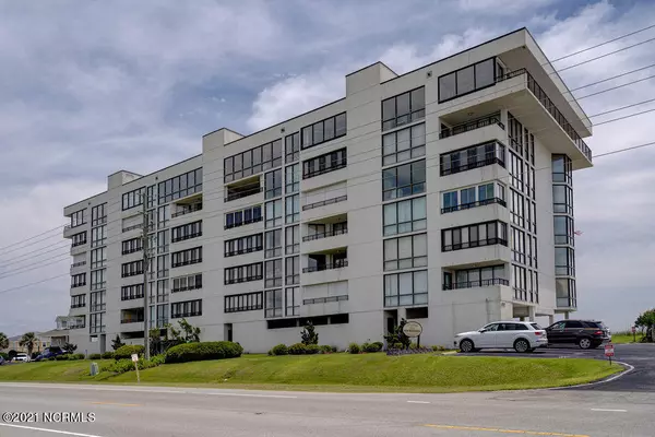 North Topsail Beach, NC 28460,4110 Island Drive #Unit 204