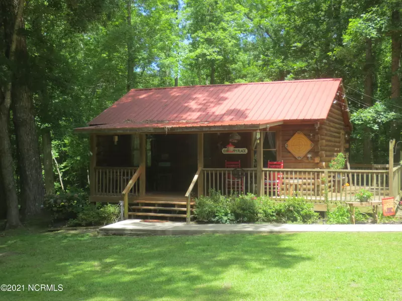 52 River RD, Blounts Creek, NC 27814