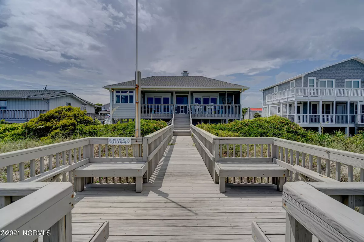 Kure Beach, NC 28449,939 Fort Fisher BLVD S