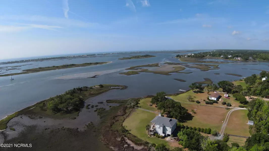 12 Topsail Watch DR, Hampstead, NC 28443