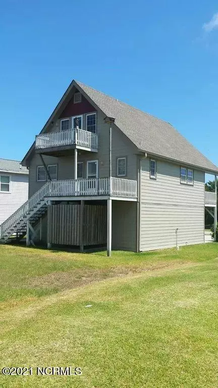 Holden Beach, NC 28462,320 Brunswick AVE W