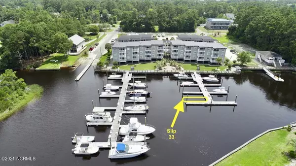 Oak Island, NC 28465,5400 E Yacht DR #C2