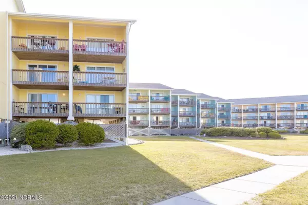 Surf City, NC 28445,918 N New River DR #228