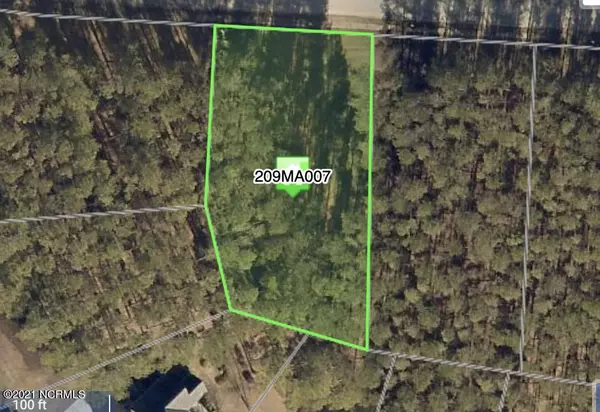 393 Crow Creek Drive NW, Calabash, NC 28467