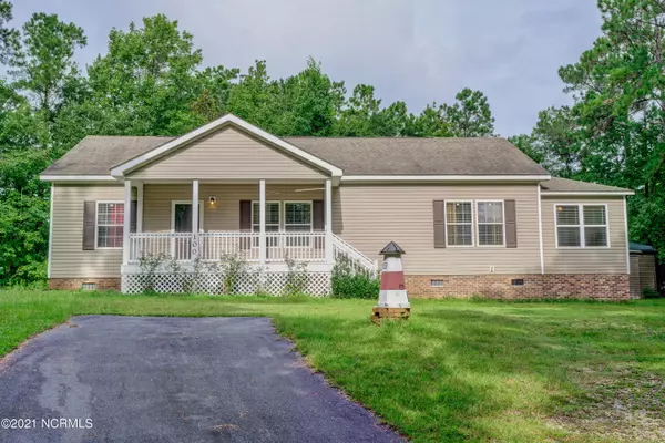 100 Crystal Court, Hampstead, NC 28443