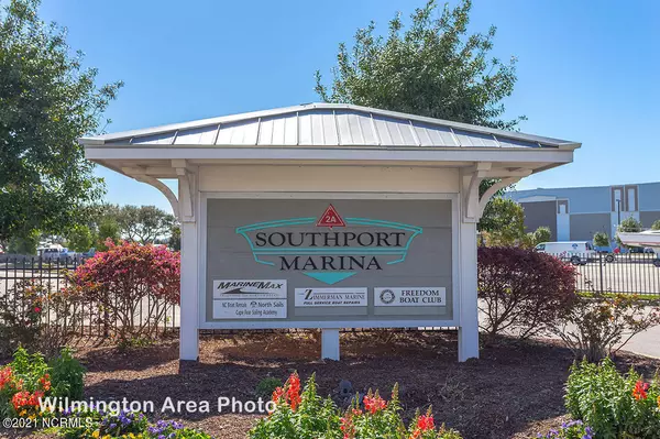 Leland, NC 28479,7334 Oakland Country CT