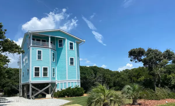 470 N Anderson Boulevard, Topsail Beach, NC 28445