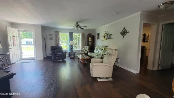 Carolina Shores, NC 28467,987 Palmer DR