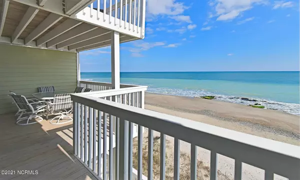 Kure Beach, NC 28449,2108 Surfrider CT