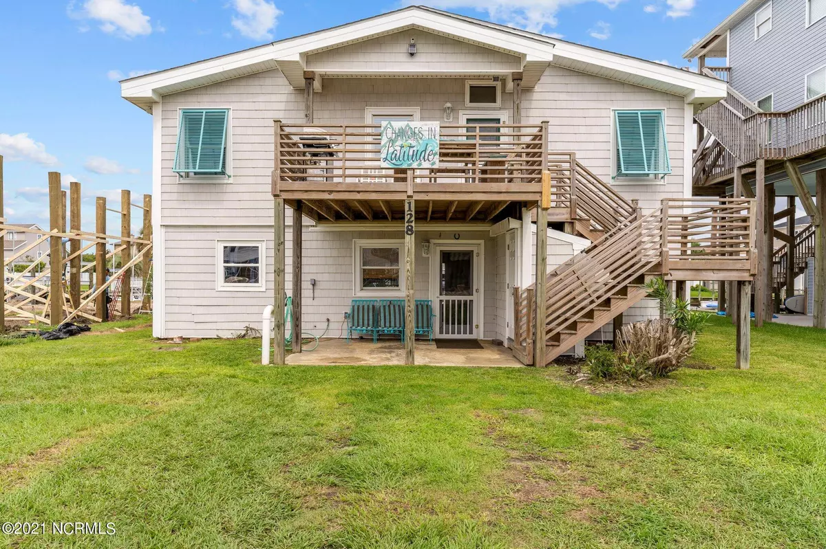 Holden Beach, NC 28462,128 Charlotte Street