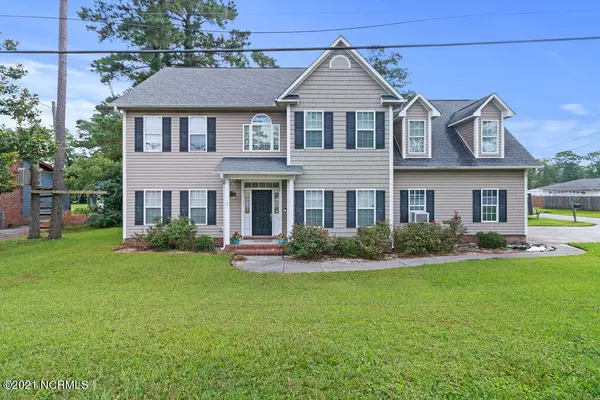 101 Linda DR, Jacksonville, NC 28546