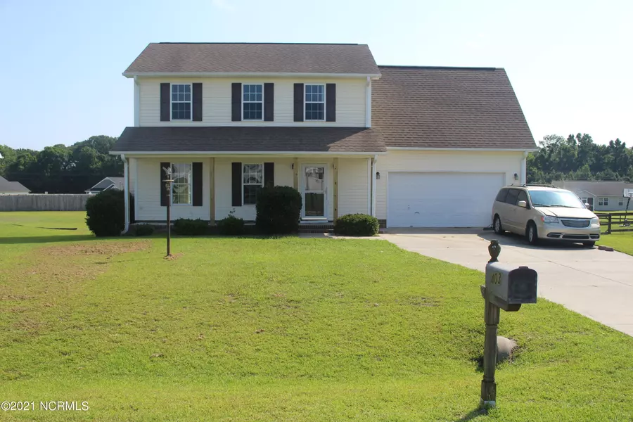 403 John Deere CT, Richlands, NC 28574