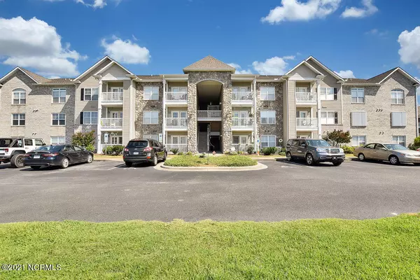 Wilmington, NC 28412,618 Condo Club Drive #Unit 204