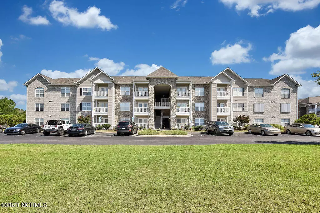 Wilmington, NC 28412,618 Condo Club Drive #Unit 204