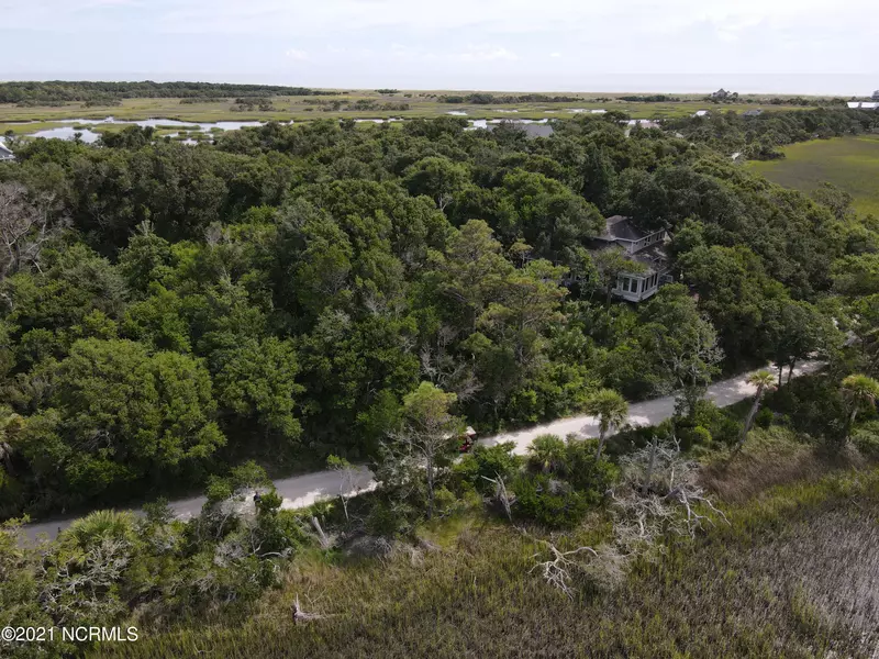 6 Dogwood Ridge RD, Bald Head Island, NC 28461