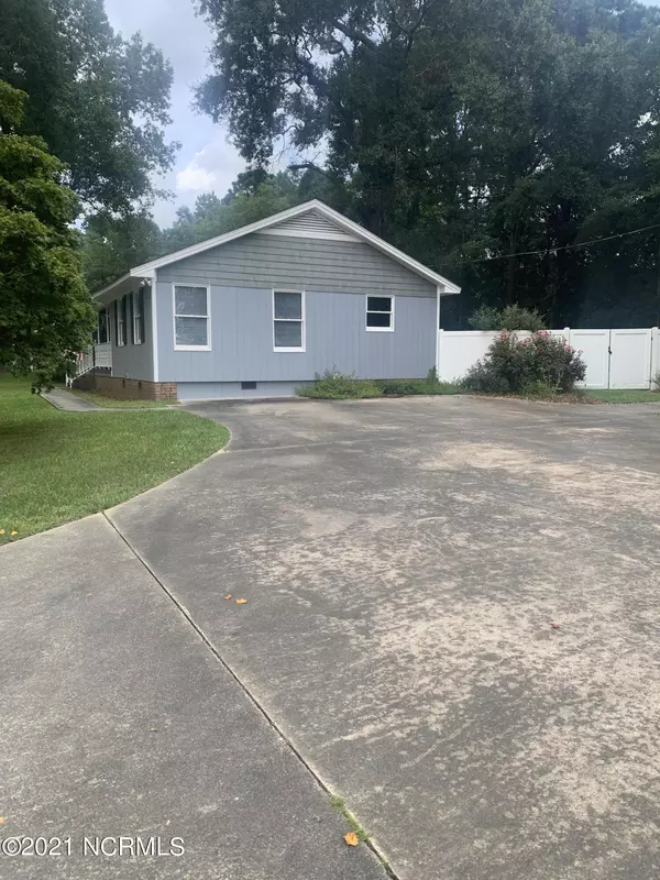 Whiteville, NC 28472,244 Inman Lake RD