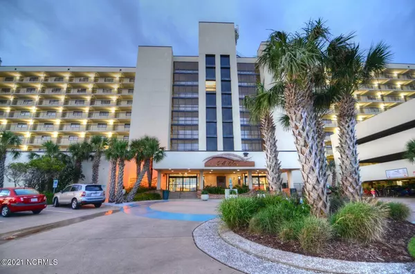 Wrightsville Beach, NC 28480,2700 N Lumina AVE #203