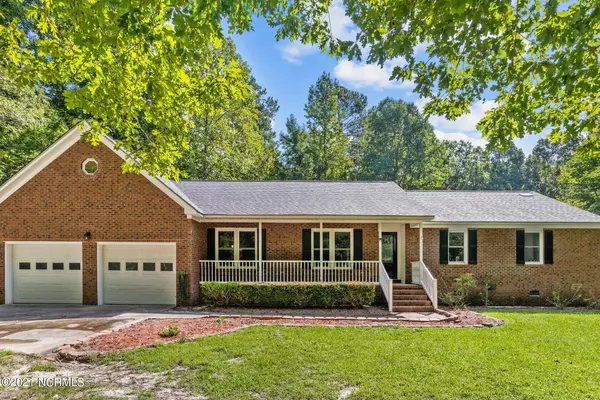 Pollocksville, NC 28573,345 Forest Glen LN