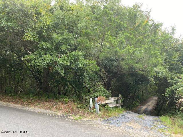 Bald Head Island, NC 28461,113 W Bald Head Wynd