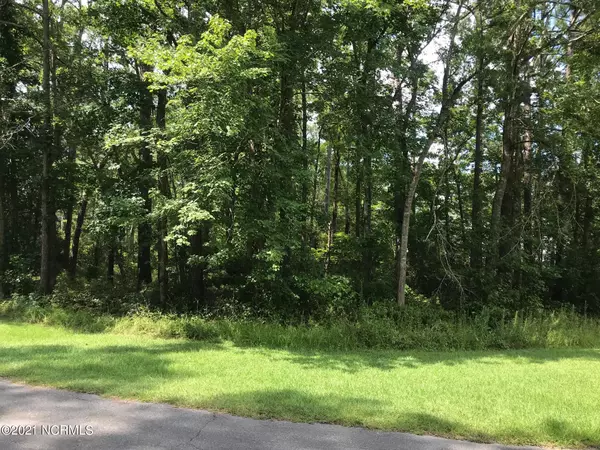 Lot No. 6 Seafarer DR, Oriental, NC 28571