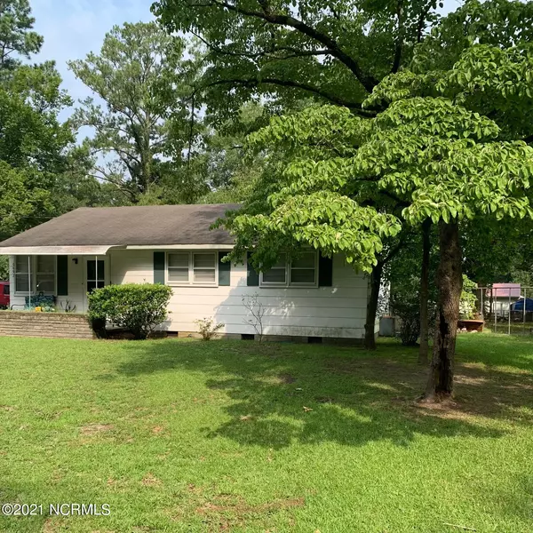 Grifton, NC 28530,6892 Church ST