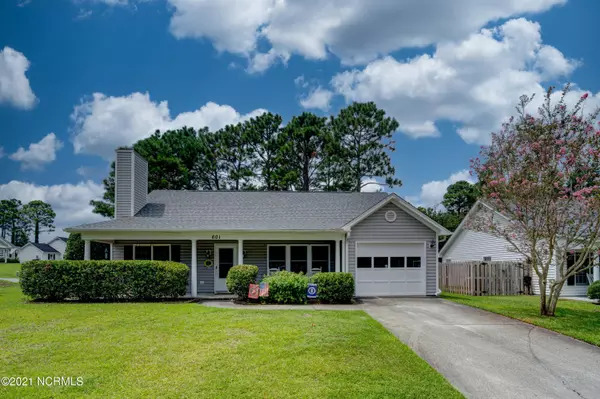 Wilmington, NC 28405,601 Silver Grass Court