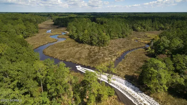 Minnesott Beach, NC 28510,924 Mill Creek Drive