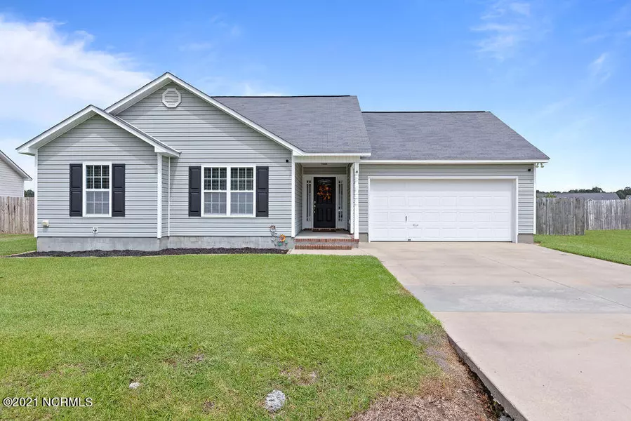 227 Deer Haven DR, Richlands, NC 28574