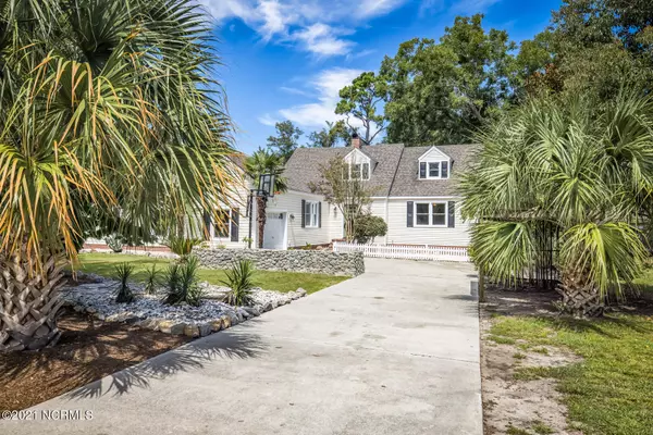 2664 Scotts Hill Loop RD, Wilmington, NC 28411