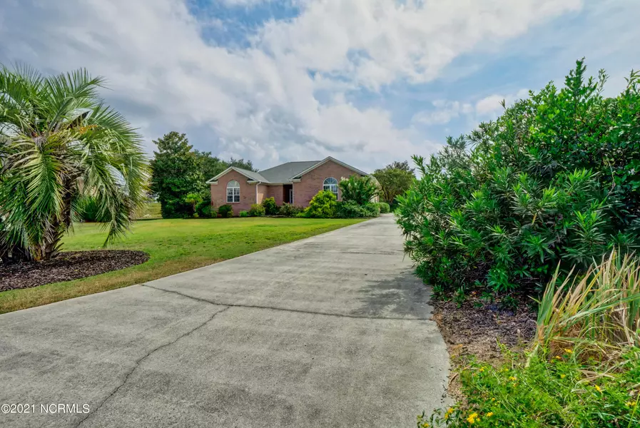 359 Club CT, Wilmington, NC 28412