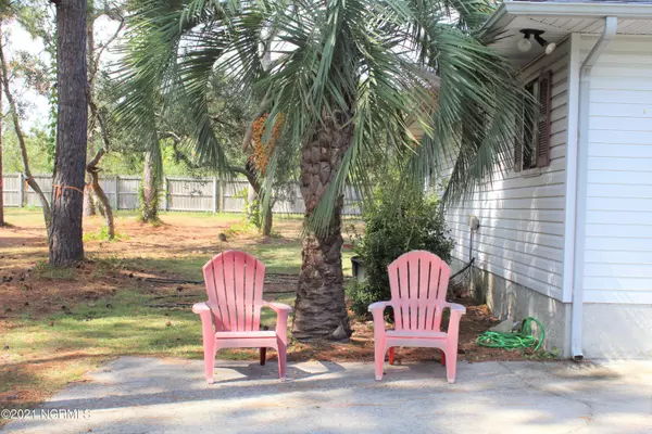 Ocean Isle Beach, NC 28469,1710 Lake Tree DR SW