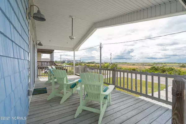 Surf City, NC 28445,1204 N New River DR