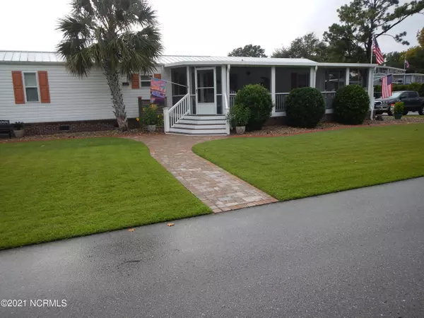 301 Goose Creek Boulevard, Newport, NC 28570