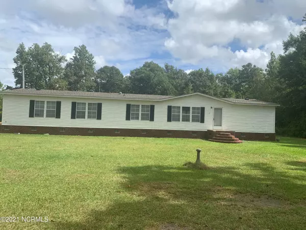 1907 Winslow RD, Robersonville, NC 27871