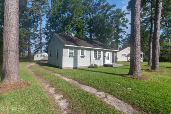 502 Sherwood RD, Jacksonville, NC 28540