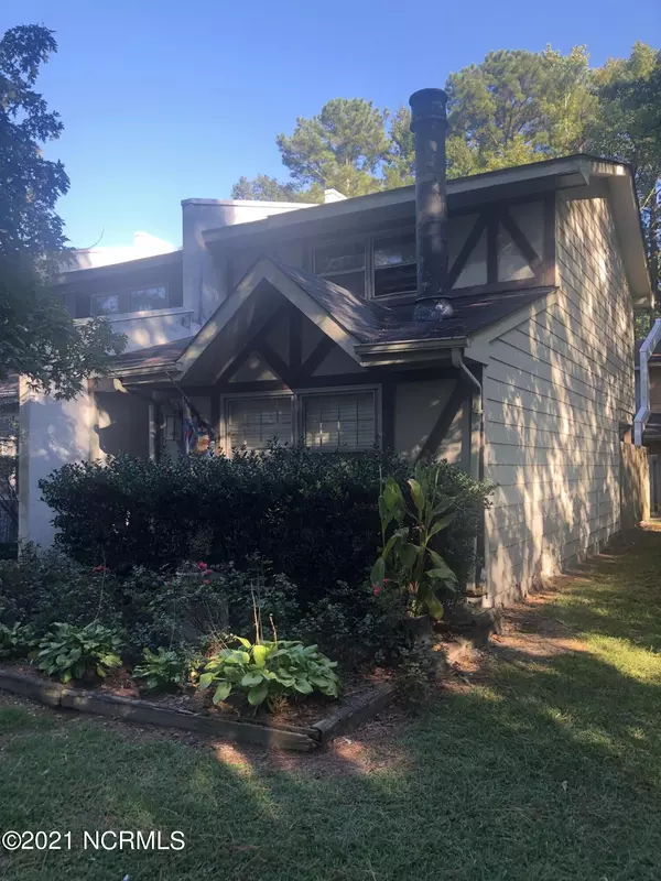 126 Oakmont DR #4, Greenville, NC 27858