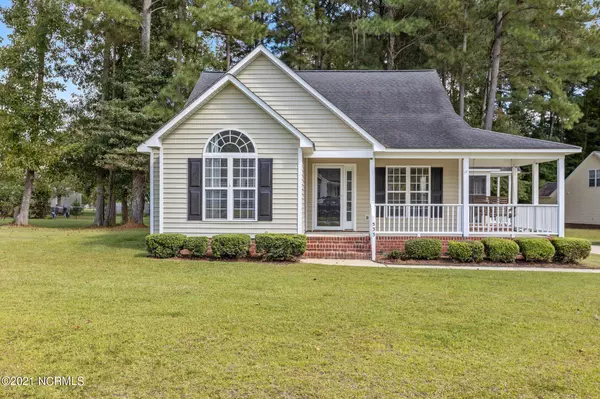 533 Keagan WAY, Grimesland, NC 27837